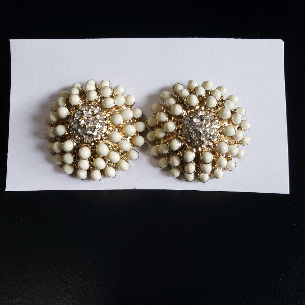 4/$25 Ivory classic embellished post earrings.